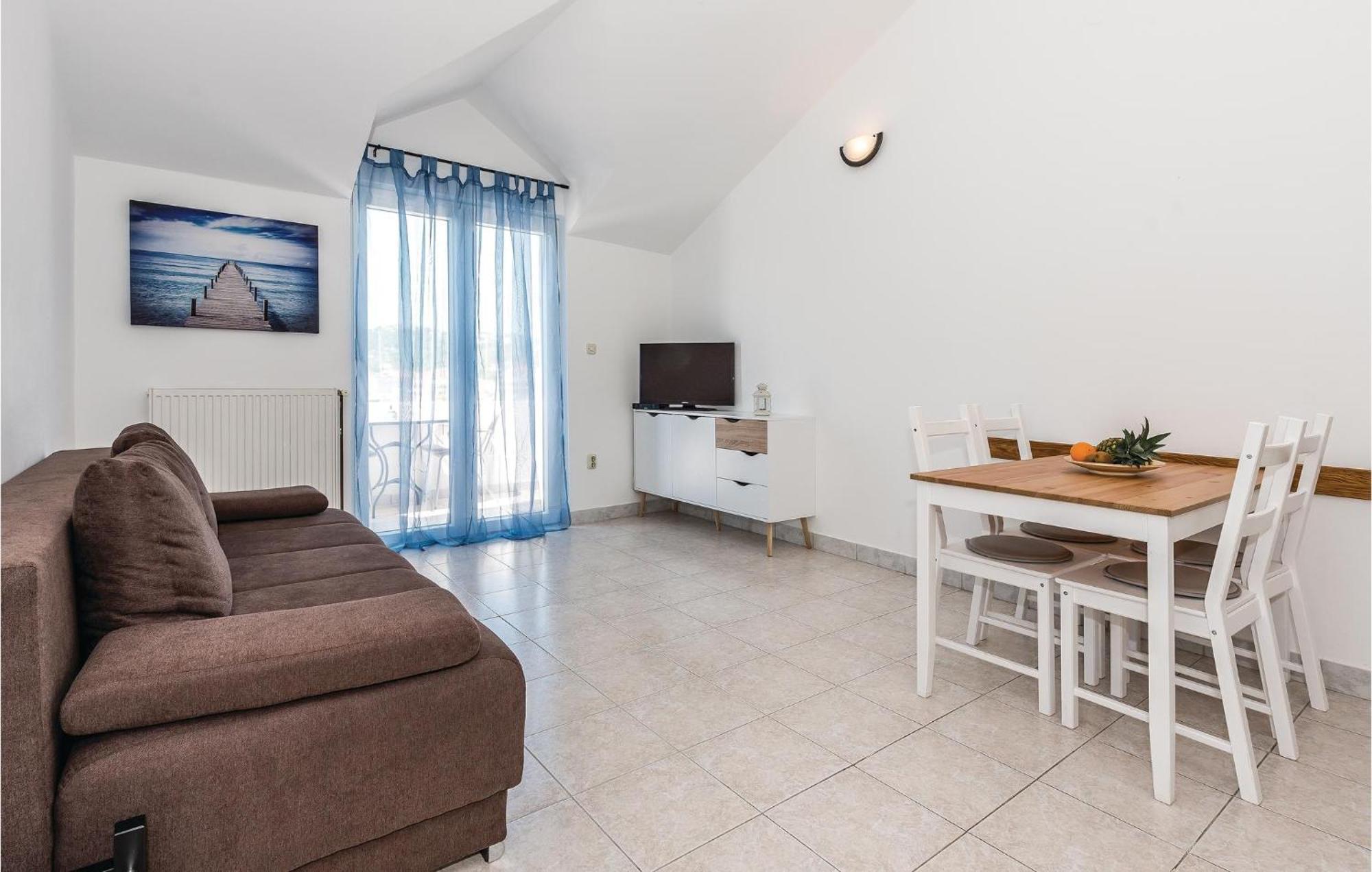 Awesome Apartment In Jezera With Kitchen Exterior foto